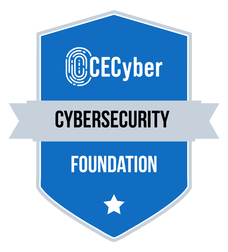Logotipo do curso Cybersecurity Foundation em formato de escudo, com predominância da cor azul turquesa, o logo da CECyber no topo, uma faixa branca com o nome do curso no centro e uma estrela na parte inferior.